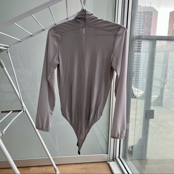 Draped front bodysuit - Picture 3 of 3